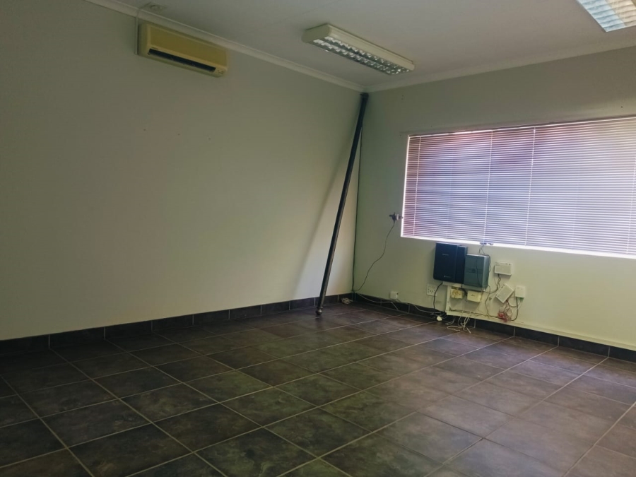 To Let commercial Property for Rent in Flamwood North West